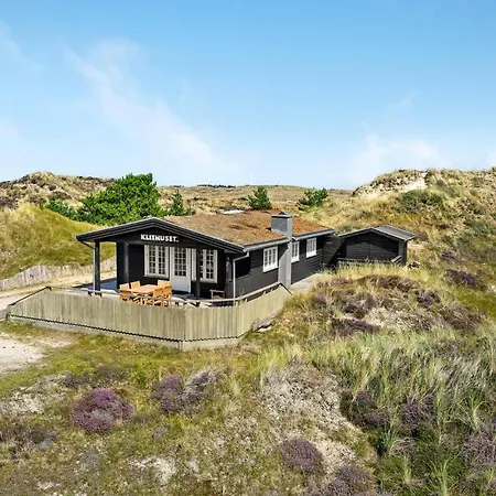 3 Værelses Dejlig Bolig I Feriehus