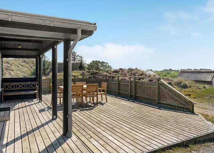 3 Bedroom Gorgeous In Дом отдыха